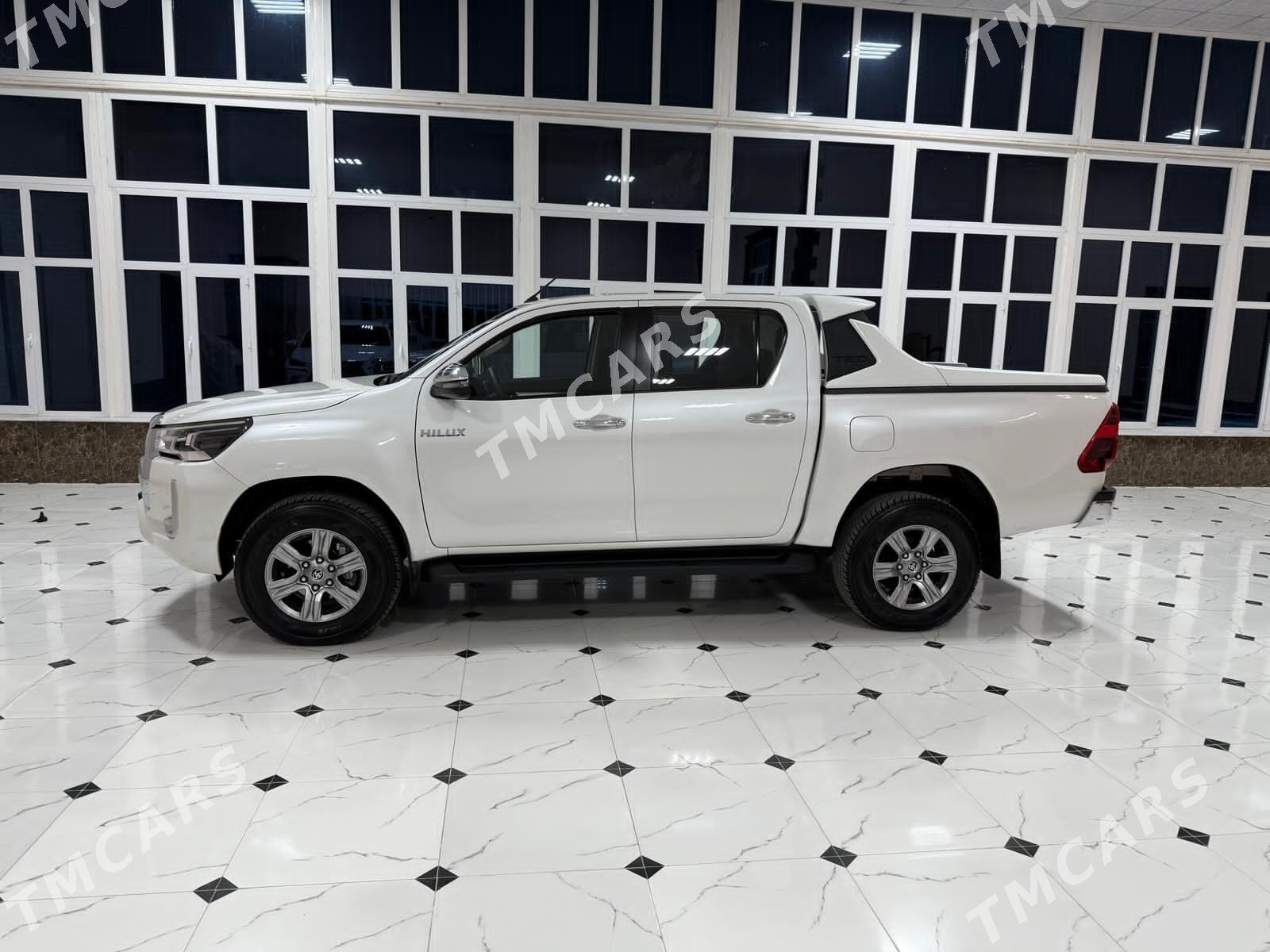 Toyota Hilux 2022 - 600 000 TMT - Türkmenabat - img 6