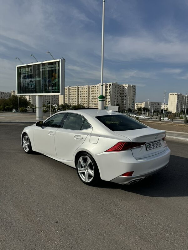 Lexus IS 350 2019 - 380 000 TMT - Aşgabat - img 2