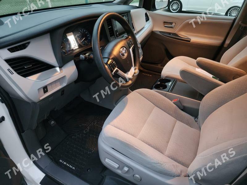 Toyota Sienna 2020 - 390 000 TMT - Мары - img 2