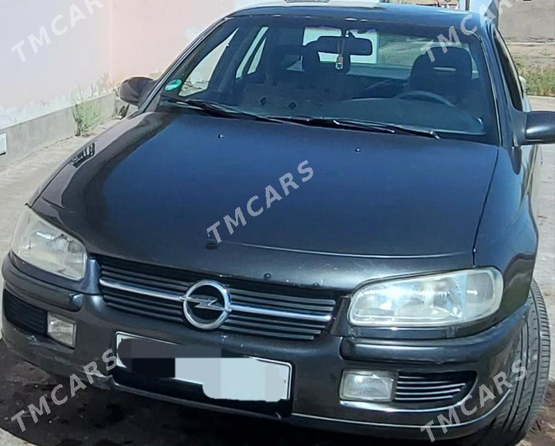 Opel Omega 1997 - 40 000 TMT - Daşoguz - img 3