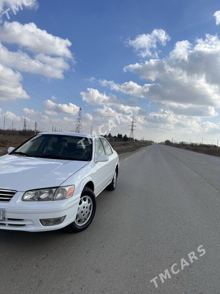 Toyota Camry 2001 - 122 000 TMT - Теджен - img 8