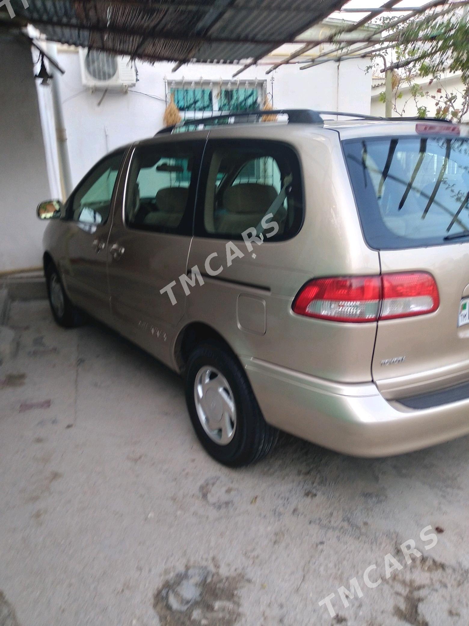 Toyota Sienna 2002 - 155 000 TMT - Balkanabat - img 3