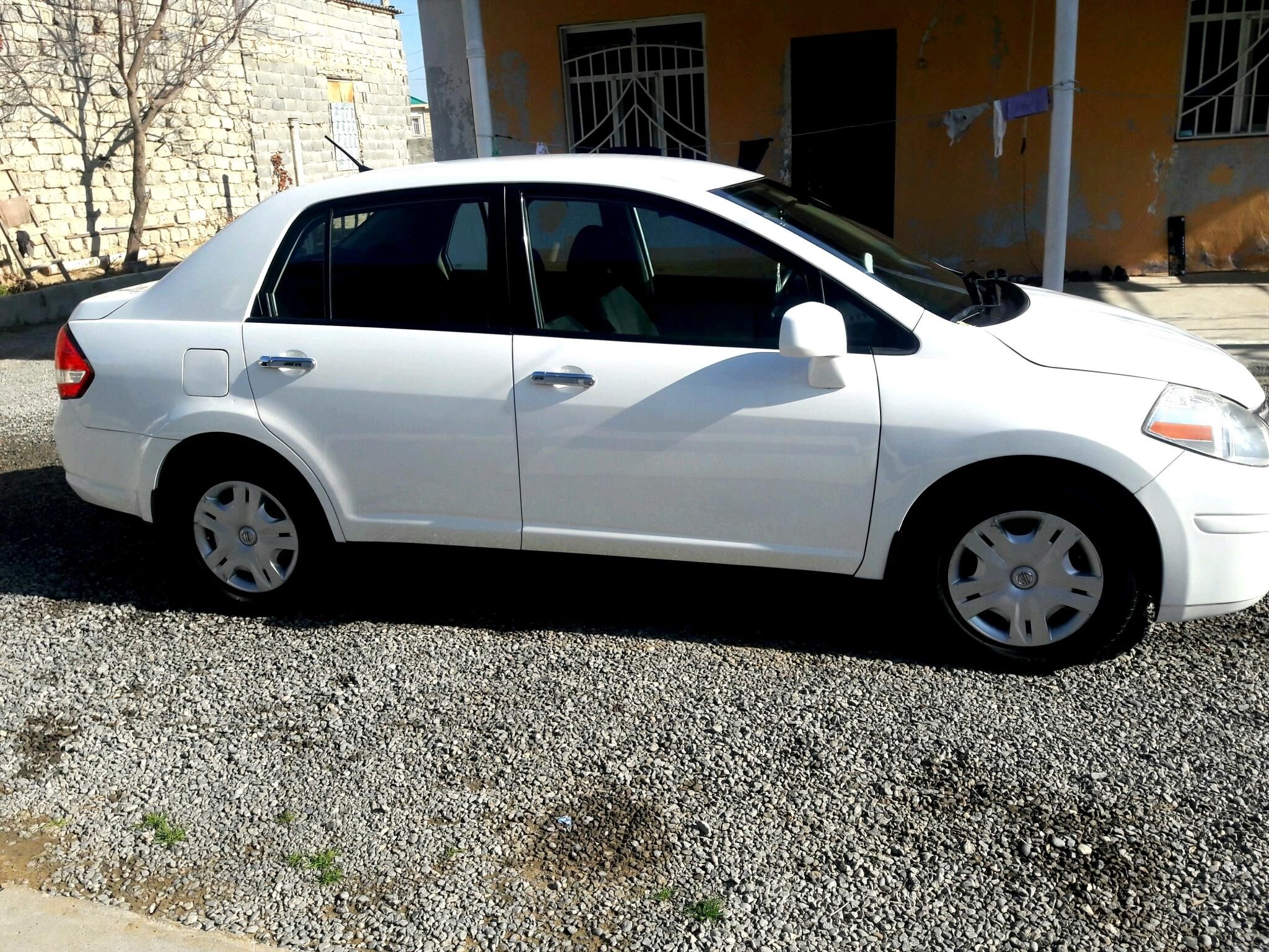 Nissan Versa 2010 - 125 000 TMT - Ашхабад - img 4