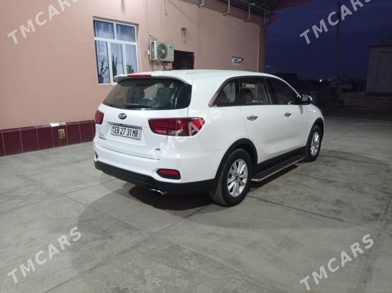 Kia Sorento 2019 - 250 000 TMT - Ýolöten - img 3