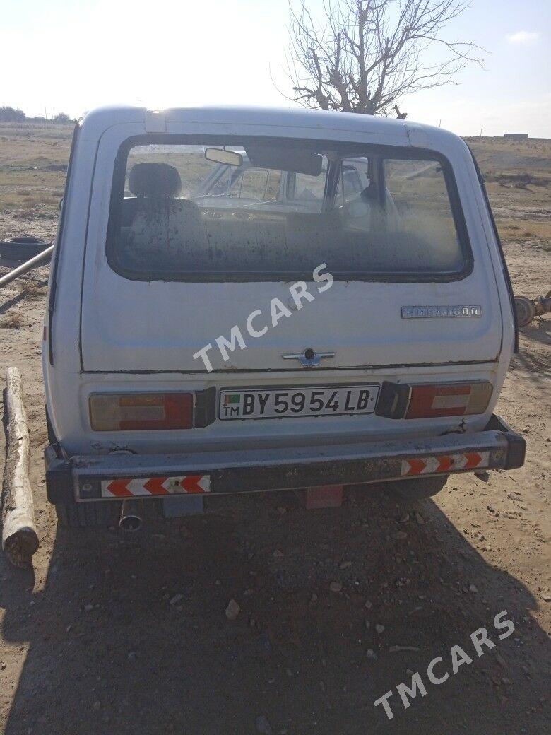 Lada Niva 1983 - 15 000 TMT - Койтендаг - img 2