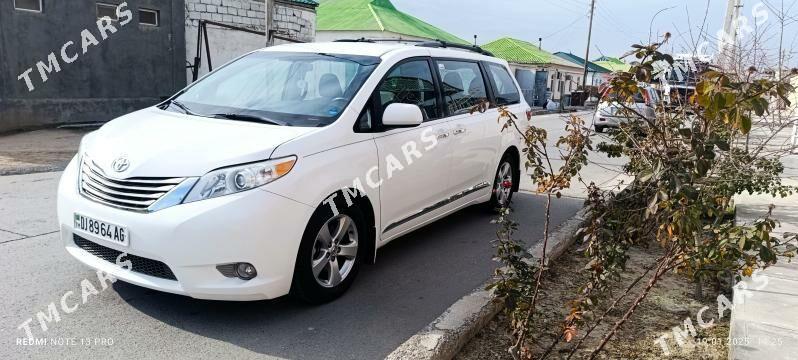 Toyota Sienna 2015 - 332 000 TMT - Ашхабад - img 5