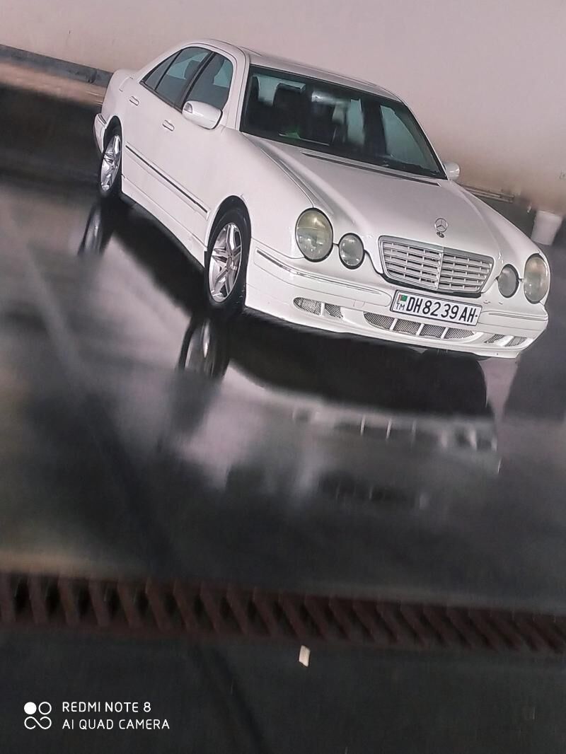 Mercedes-Benz E320 2000 - 90 000 TMT - Кака - img 3