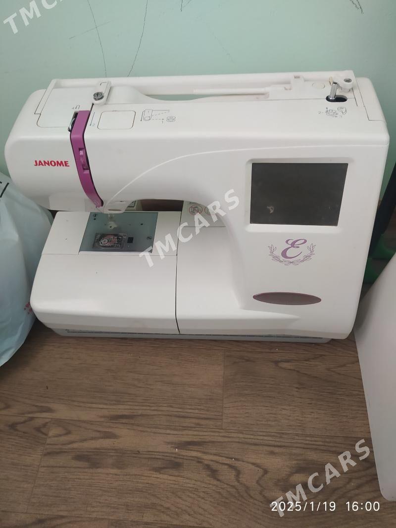 JANOME 350E - Mary - img 2