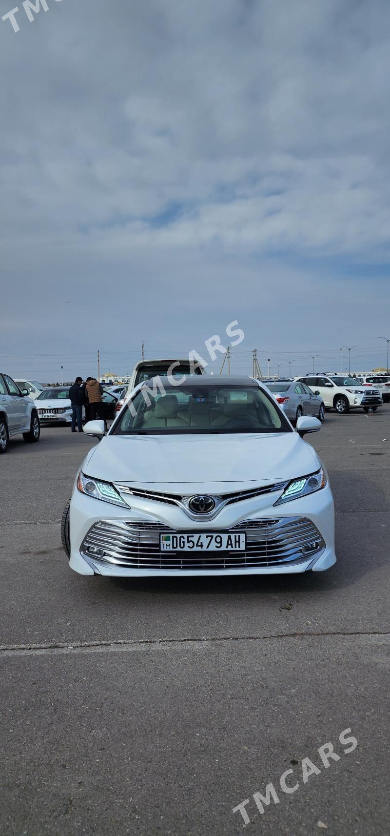 Toyota Camry 2020 - 526 500 TMT - Ашхабад - img 2