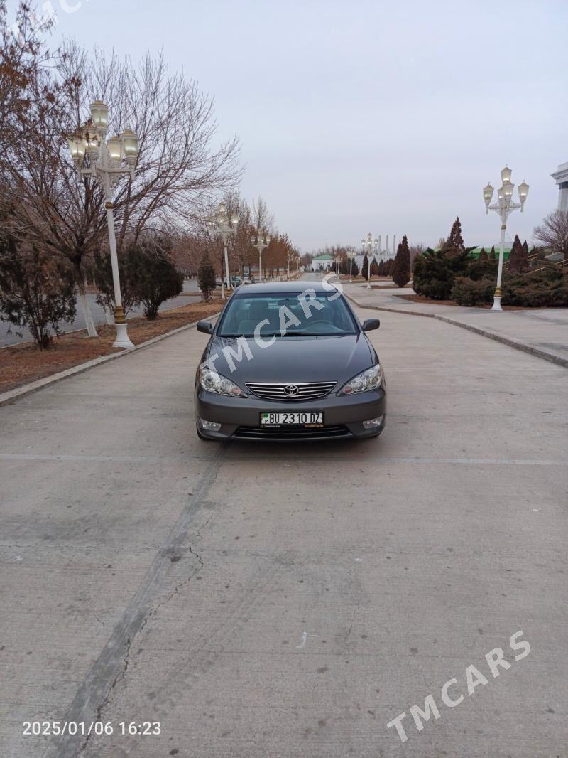 Toyota Camry 2004 - 150 000 TMT - Дашогуз - img 2