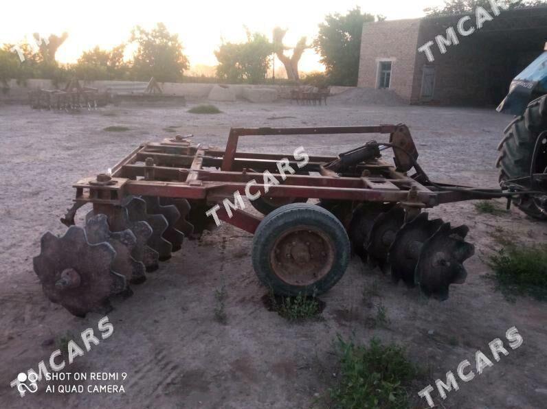 MTZ 80 2005 - 30 000 TMT - Farap - img 3