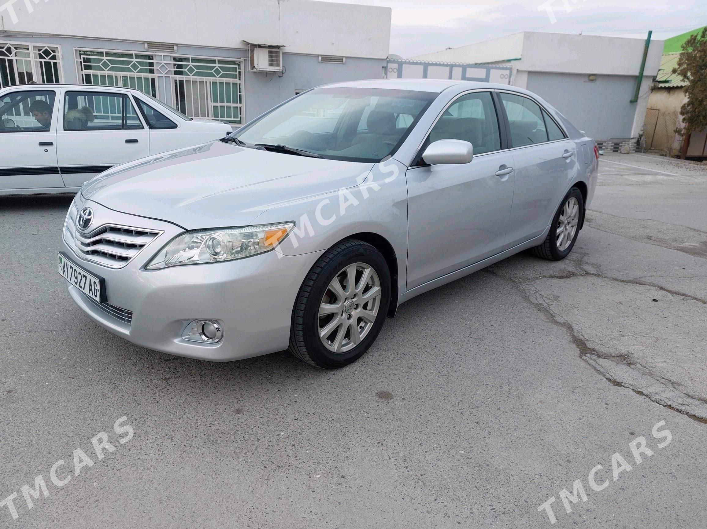 Toyota Camry 2010 - 180 000 TMT - Бузмеин - img 10