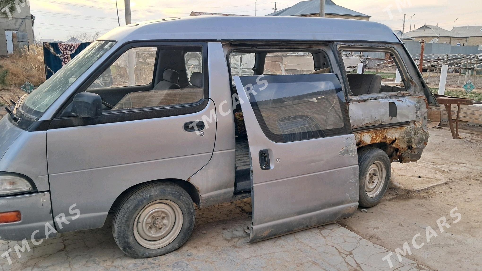 Toyota Town Ace 1993 - 15 000 TMT - Wekilbazar - img 4