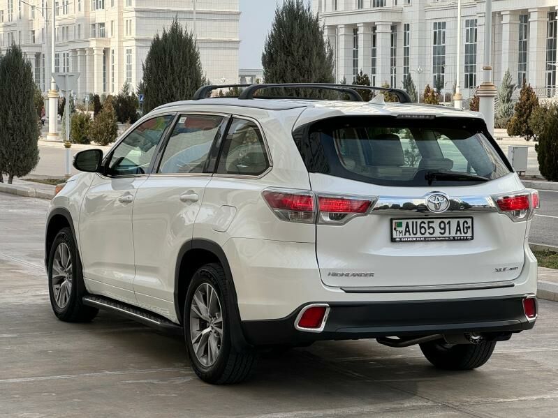 Toyota Highlander 2016 - 445 000 TMT - Aşgabat - img 5