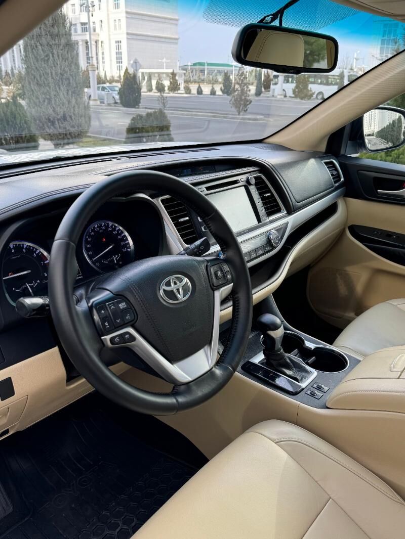 Toyota Highlander 2016 - 445 000 TMT - Aşgabat - img 9