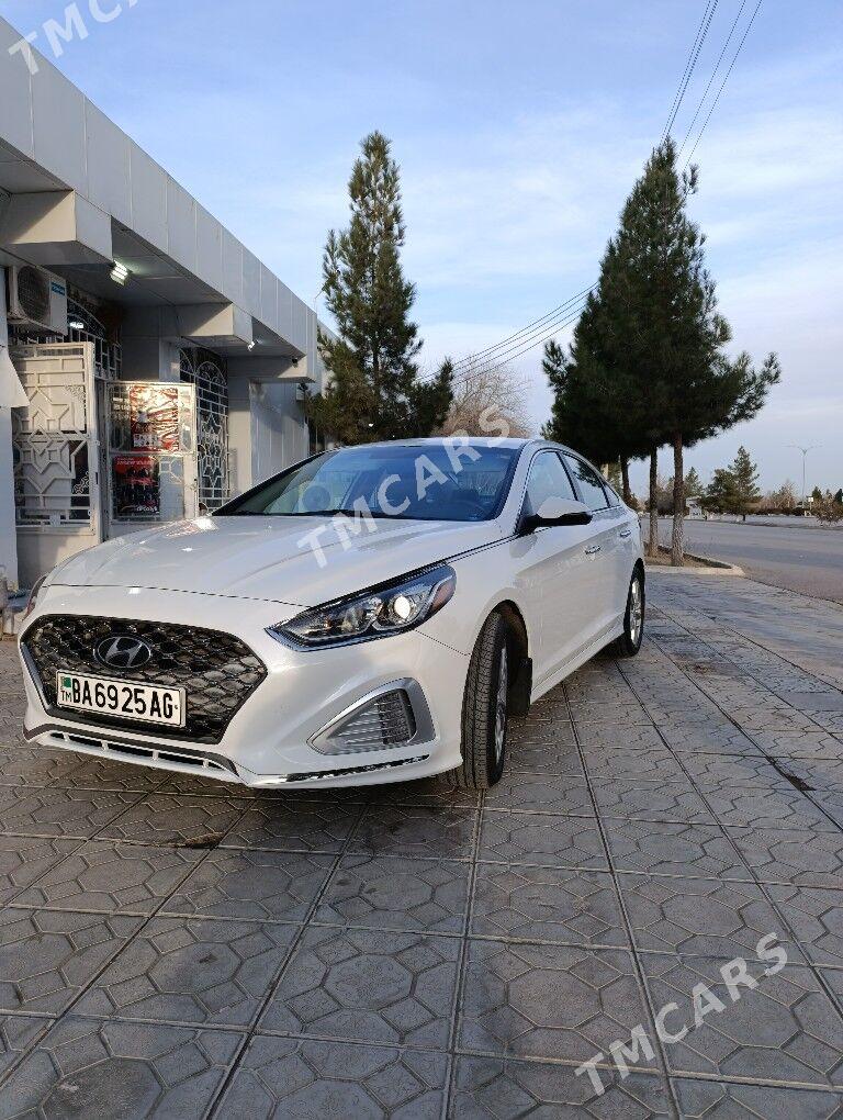 Hyundai Sonata 2019 - 225 000 TMT - Büzmeýin - img 4