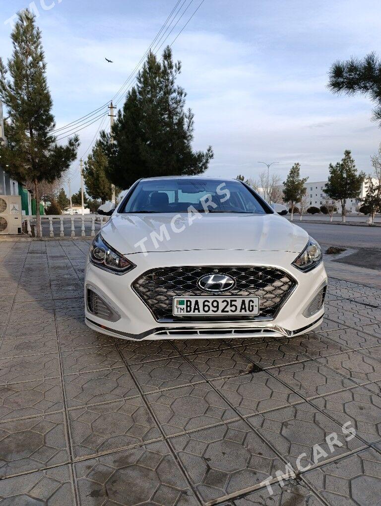 Hyundai Sonata 2019 - 225 000 TMT - Büzmeýin - img 10