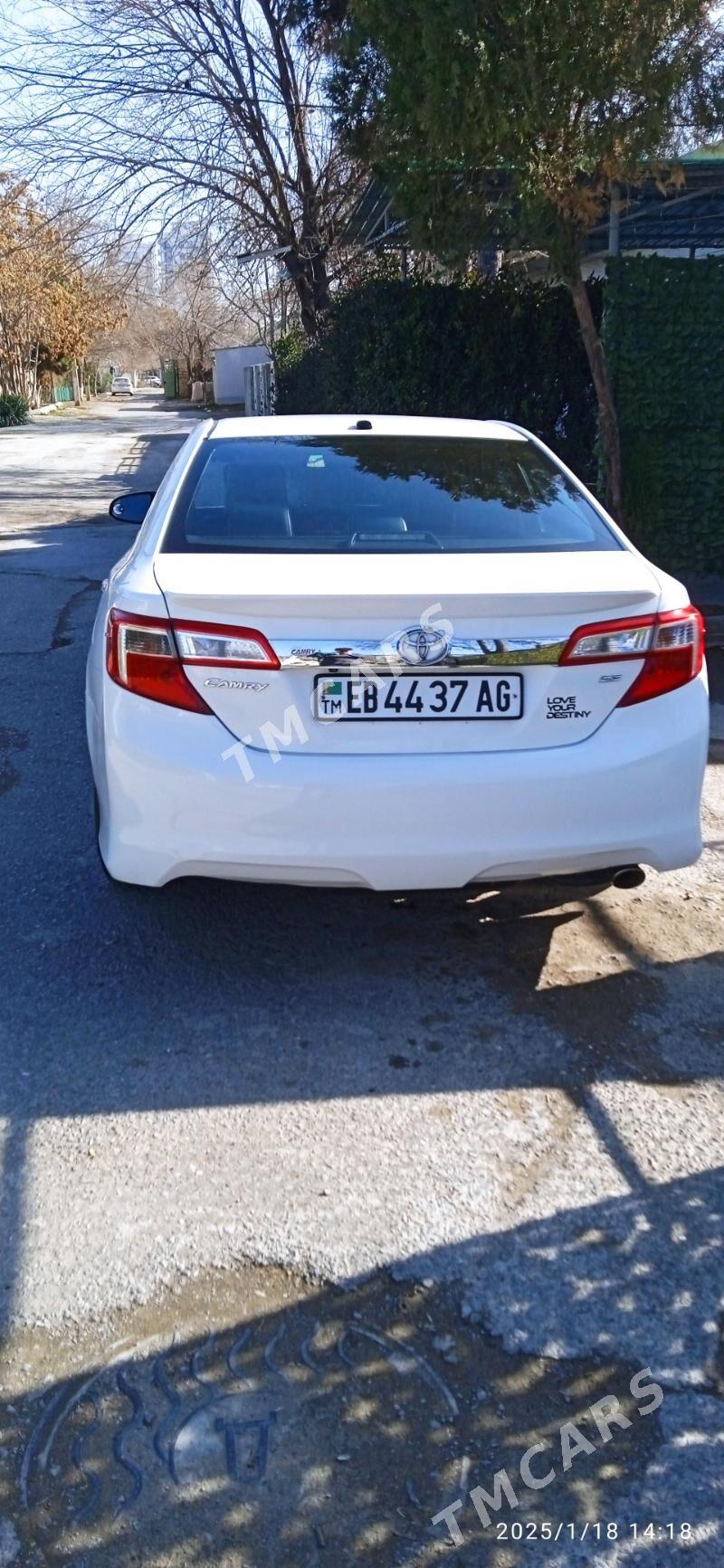 Toyota Camry 2014 - 220 000 TMT - Ким район - img 2