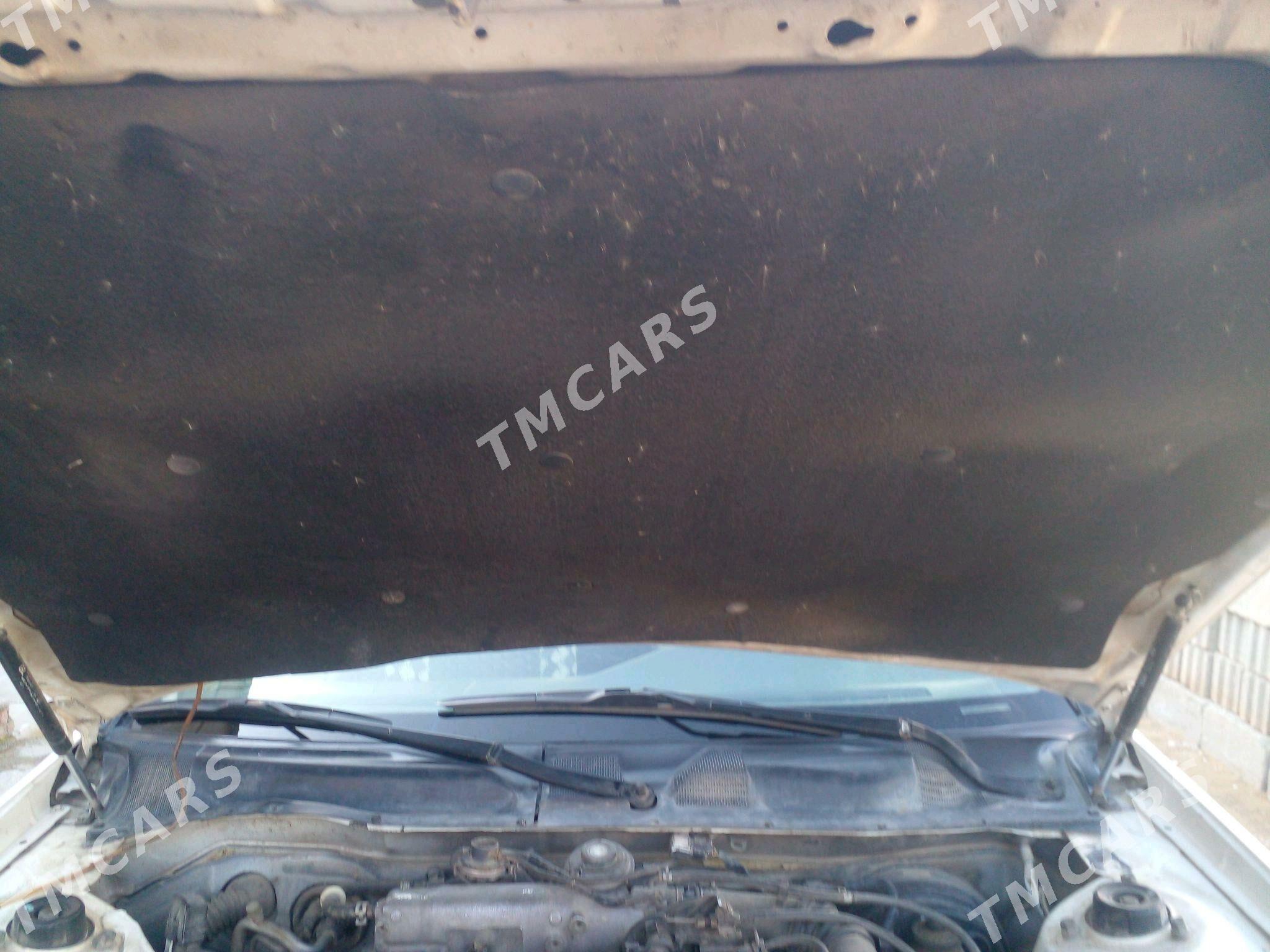 Toyota Camry 2000 - 96 000 TMT - Aşgabat - img 10