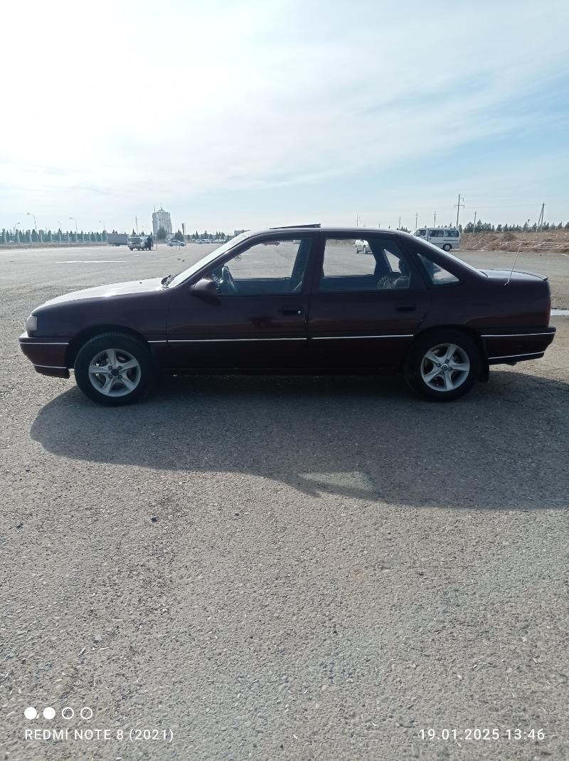 Opel Vectra 1992 - 30 000 TMT - Murgap - img 5