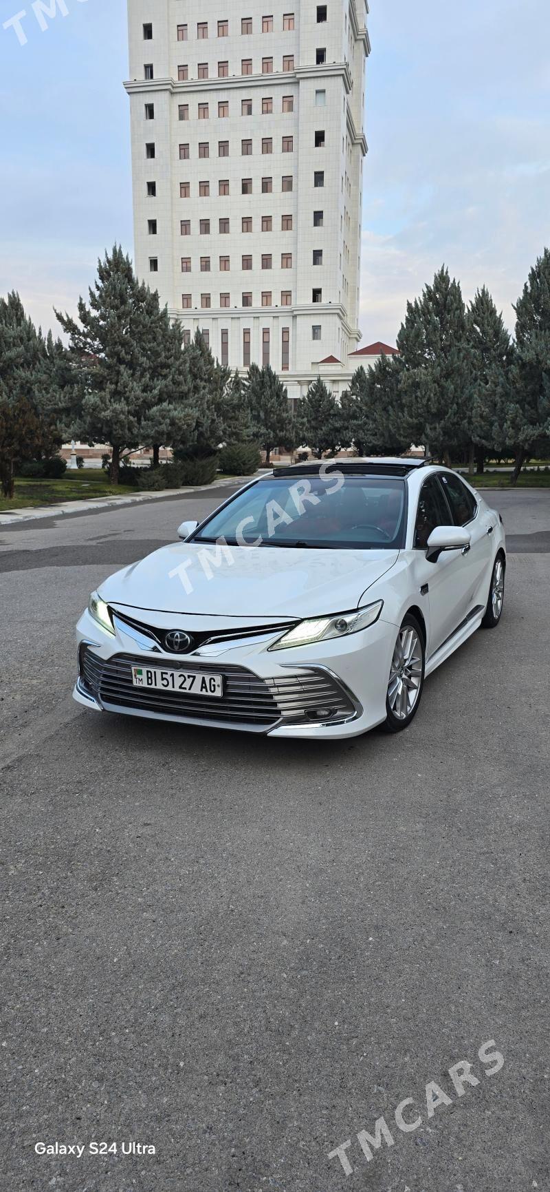 Toyota Camry 2018 - 282 000 TMT - Ашхабад - img 2