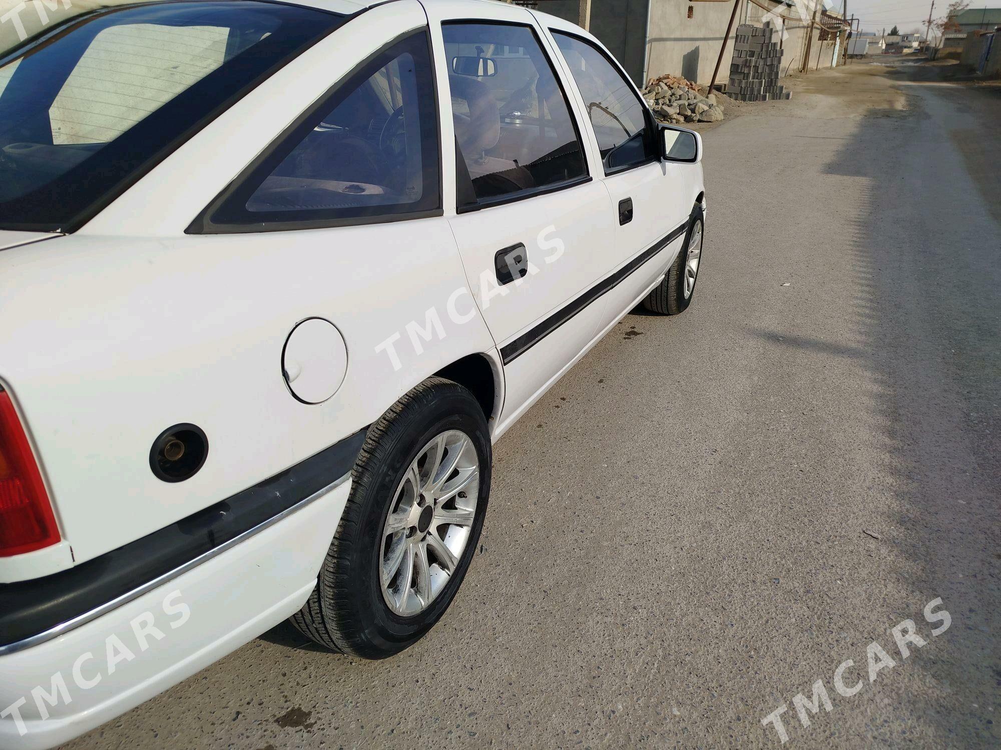 Opel Vectra 1994 - 36 000 TMT - Бахарден - img 7