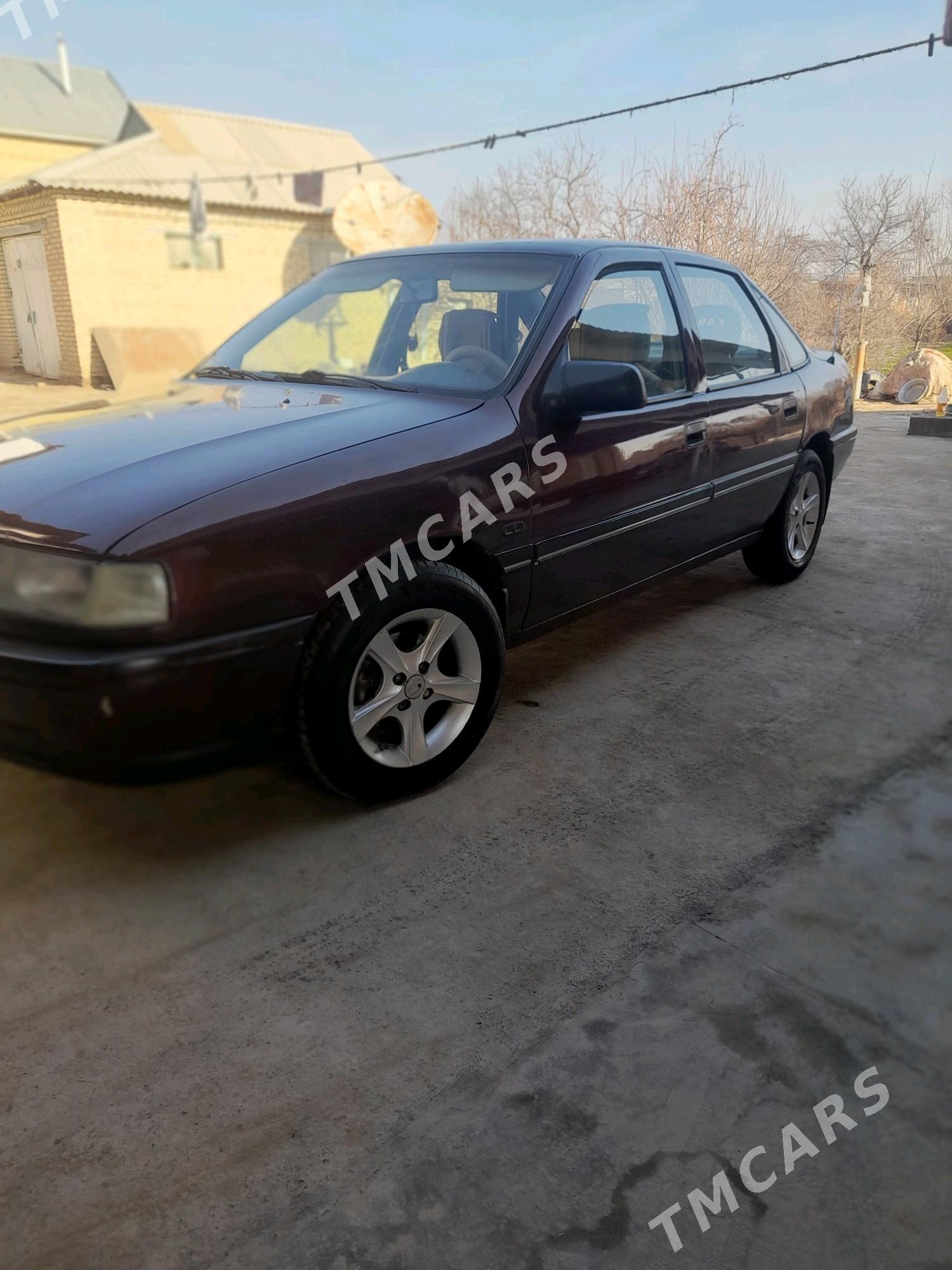 Opel Vectra 1991 - 36 000 TMT - Mary - img 3