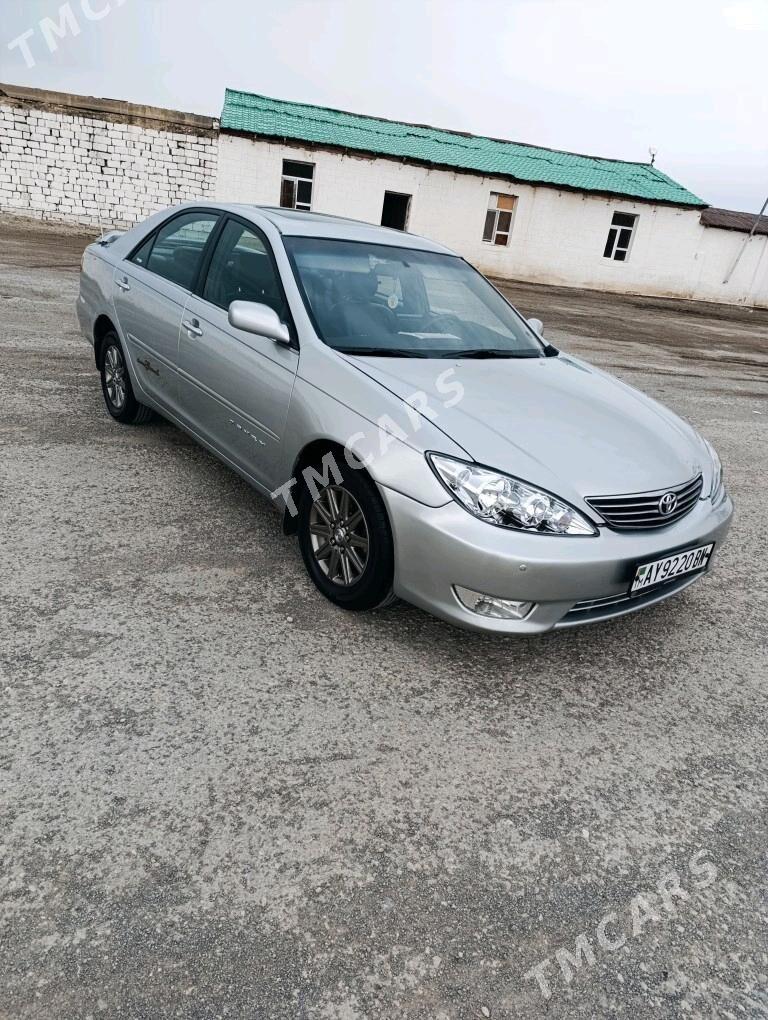 Toyota Camry 2002 - 165 000 TMT - Гызыларбат - img 2