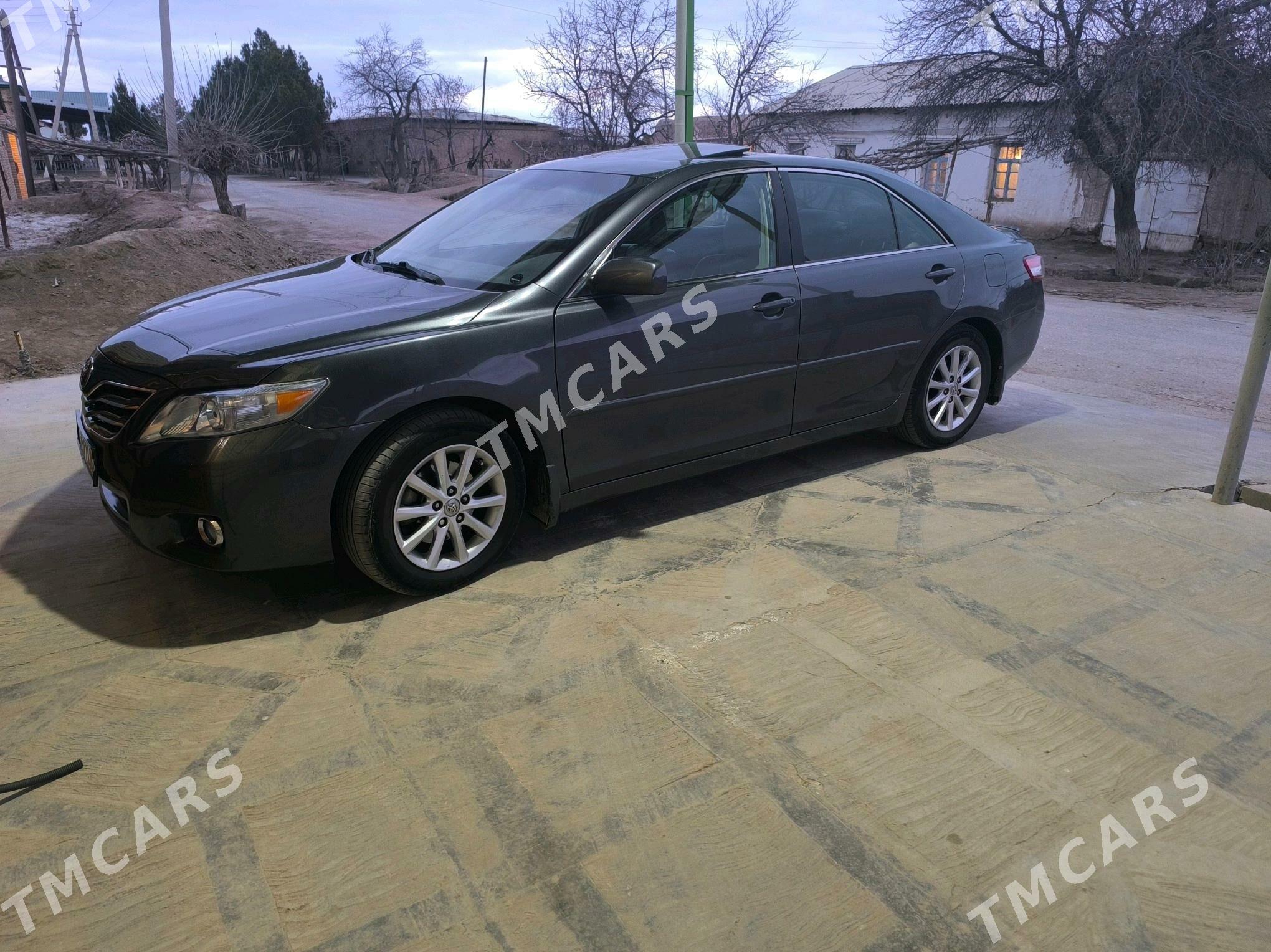 Toyota Camry 2010 - 210 000 TMT - Türkmenabat - img 2