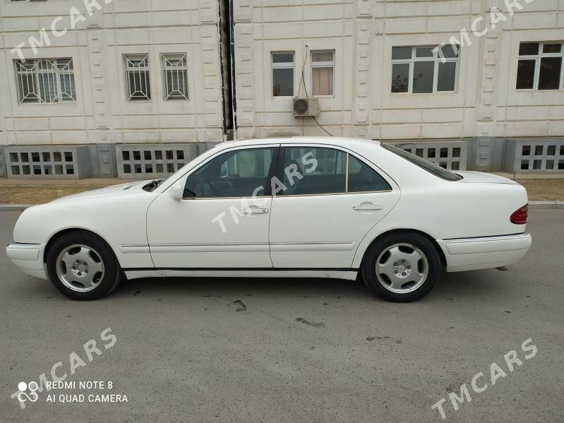 Mercedes-Benz E320 1998 - 82 000 TMT - Анев - img 2