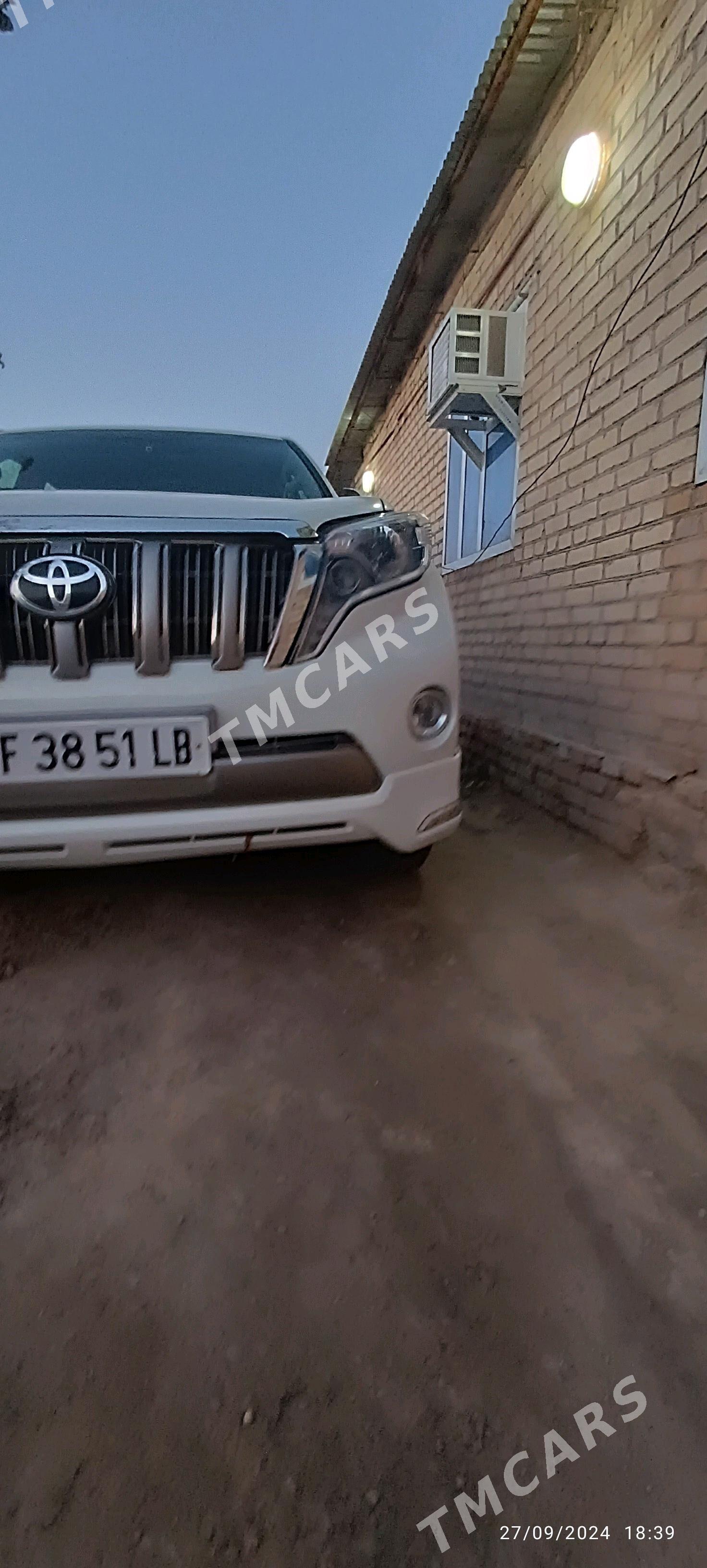 Toyota Land Cruiser Prado 2014 - 600 000 TMT - Керки - img 7