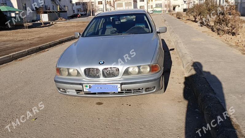 BMW E39 1997 - 70 000 TMT - Daşoguz - img 3