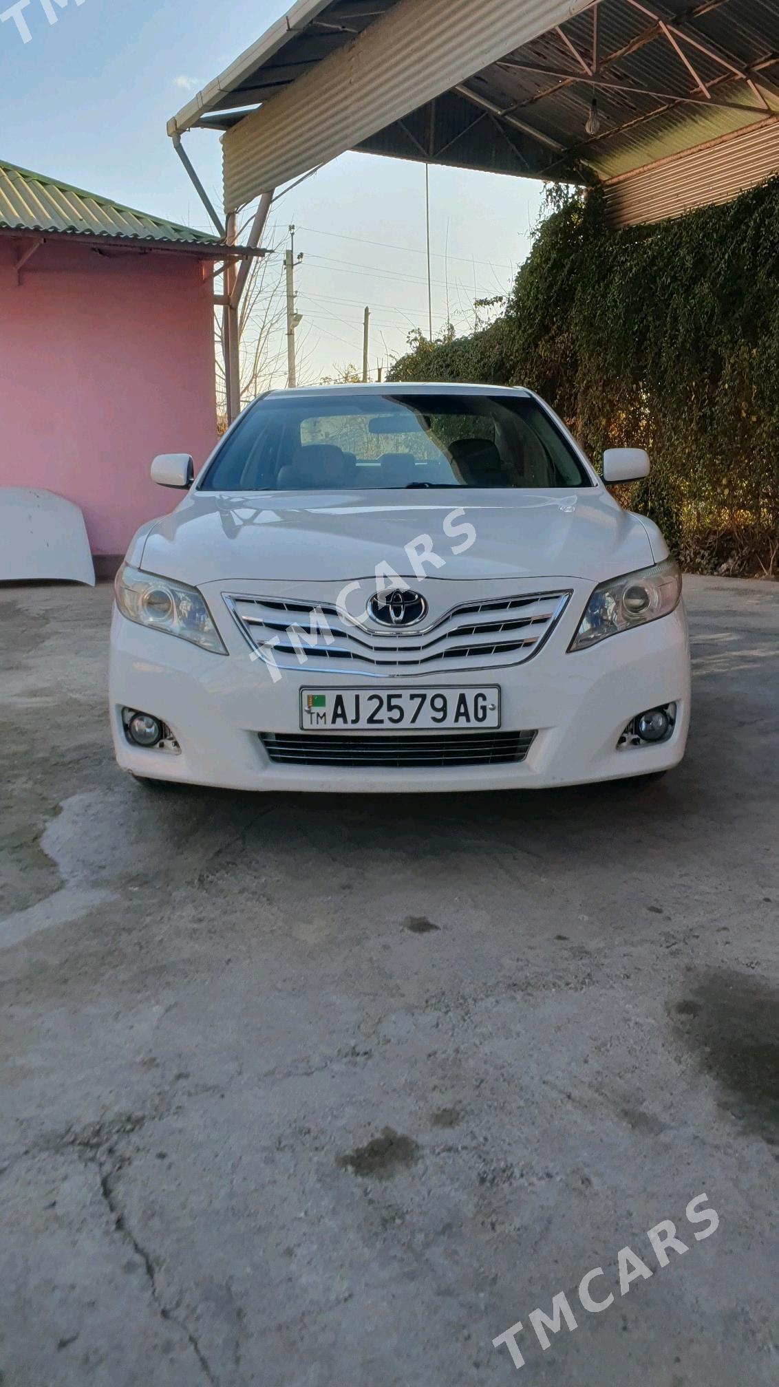 Toyota Camry 2009 - 140 000 TMT - Кëши - img 2