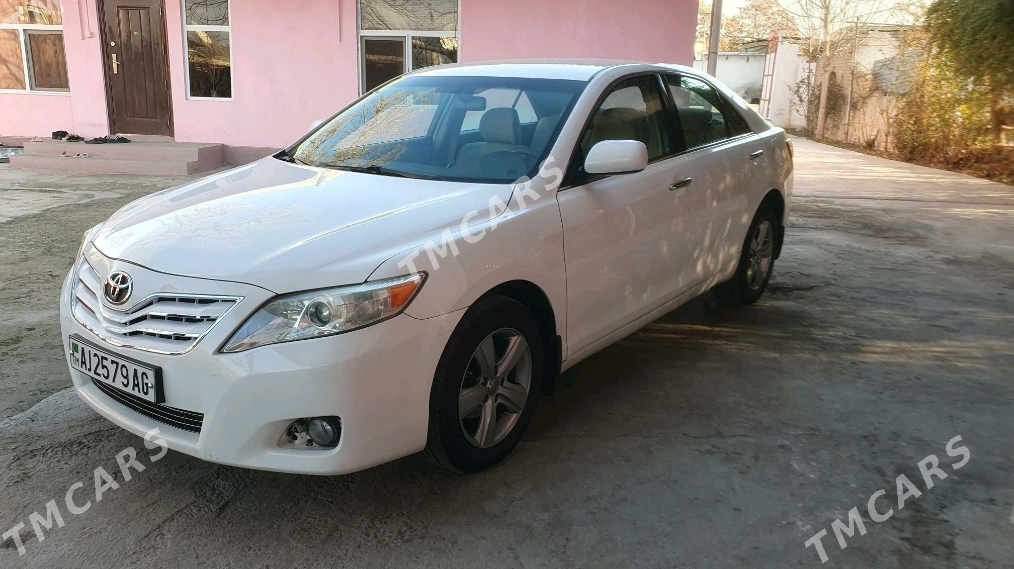 Toyota Camry 2009 - 140 000 TMT - Кëши - img 6