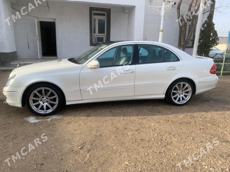 Mercedes-Benz E350 2006 - 170 000 TMT - Balkanabat - img 6