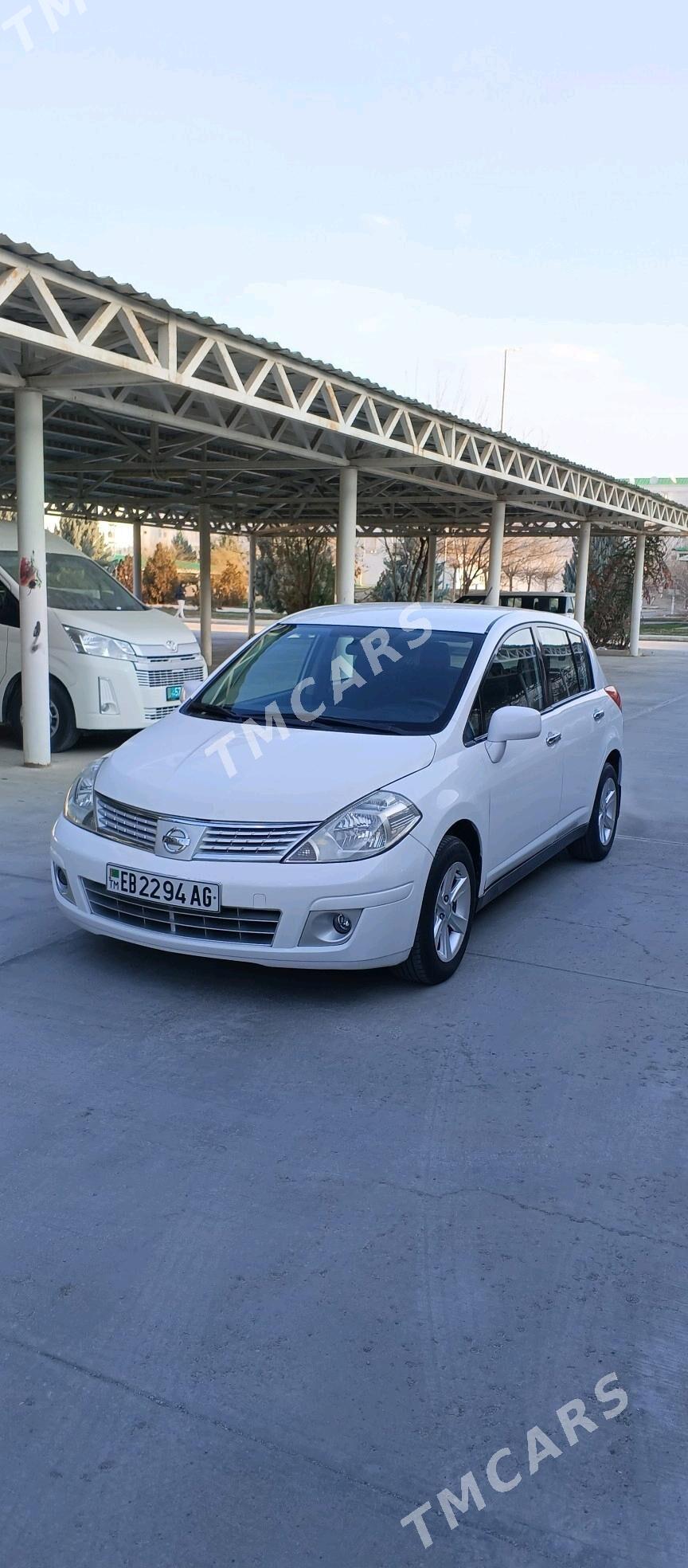 Nissan Versa 2010 - 120 000 TMT - 30 мкр - img 2