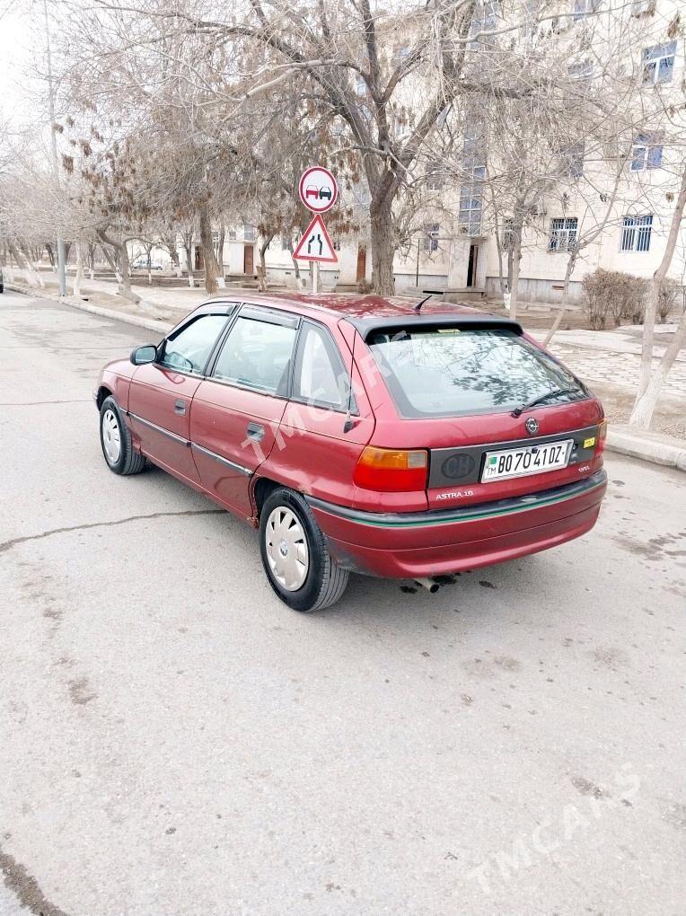 Opel Astra 1994 - 36 000 TMT - Daşoguz - img 4