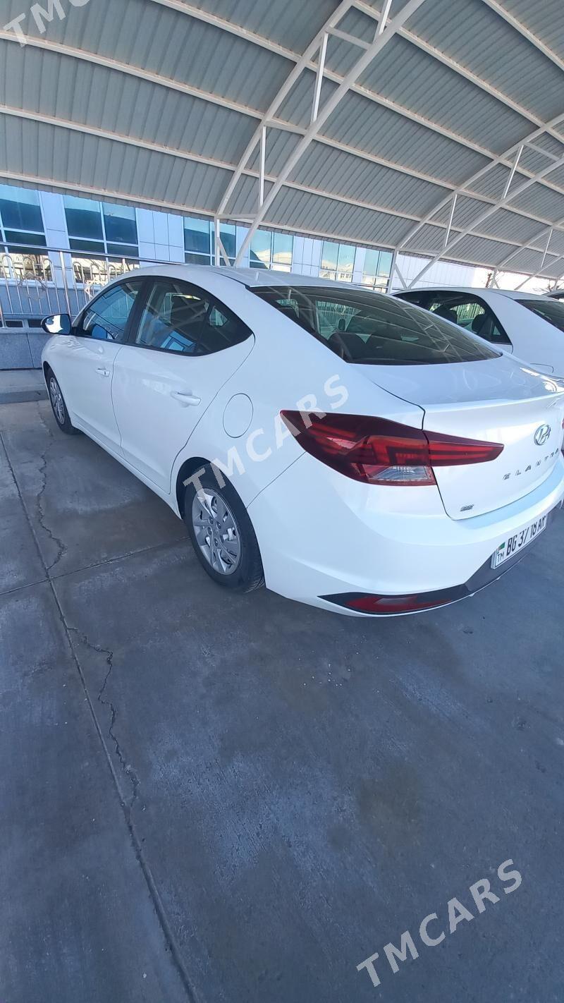 Hyundai Elantra 2019 - 210 000 TMT - Aşgabat - img 4