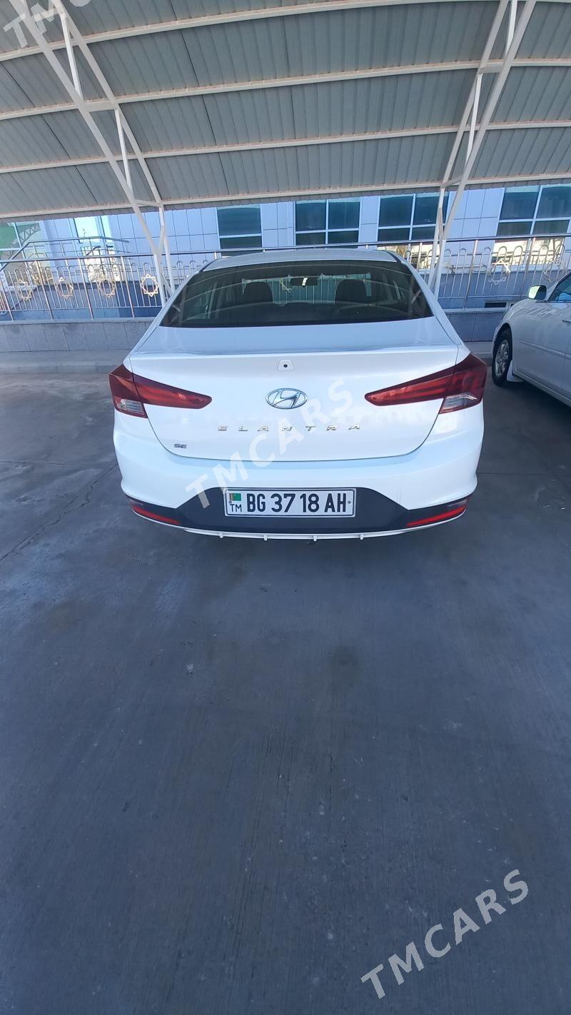 Hyundai Elantra 2019 - 210 000 TMT - Aşgabat - img 2