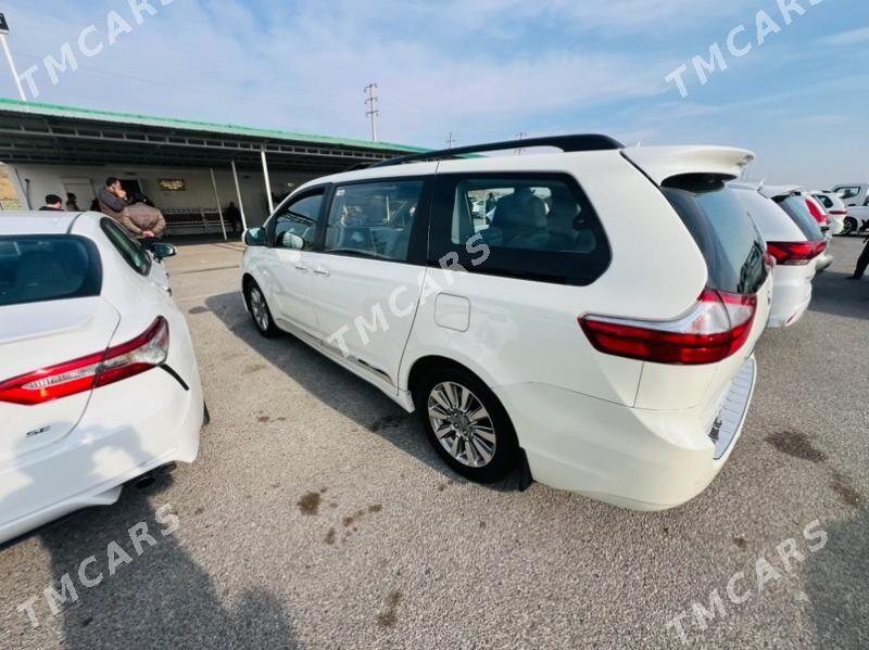 Toyota Sienna 2018 - 365 000 TMT - Болдумсаз - img 8