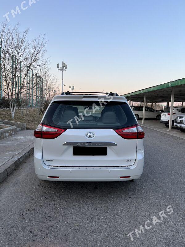 Toyota Sienna 2016 - 380 000 TMT - Aşgabat - img 4