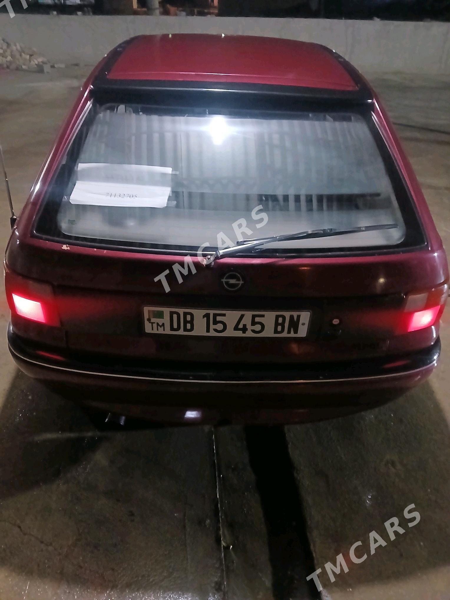 Opel Astra 1993 - 28 000 TMT - Magtymguly - img 2