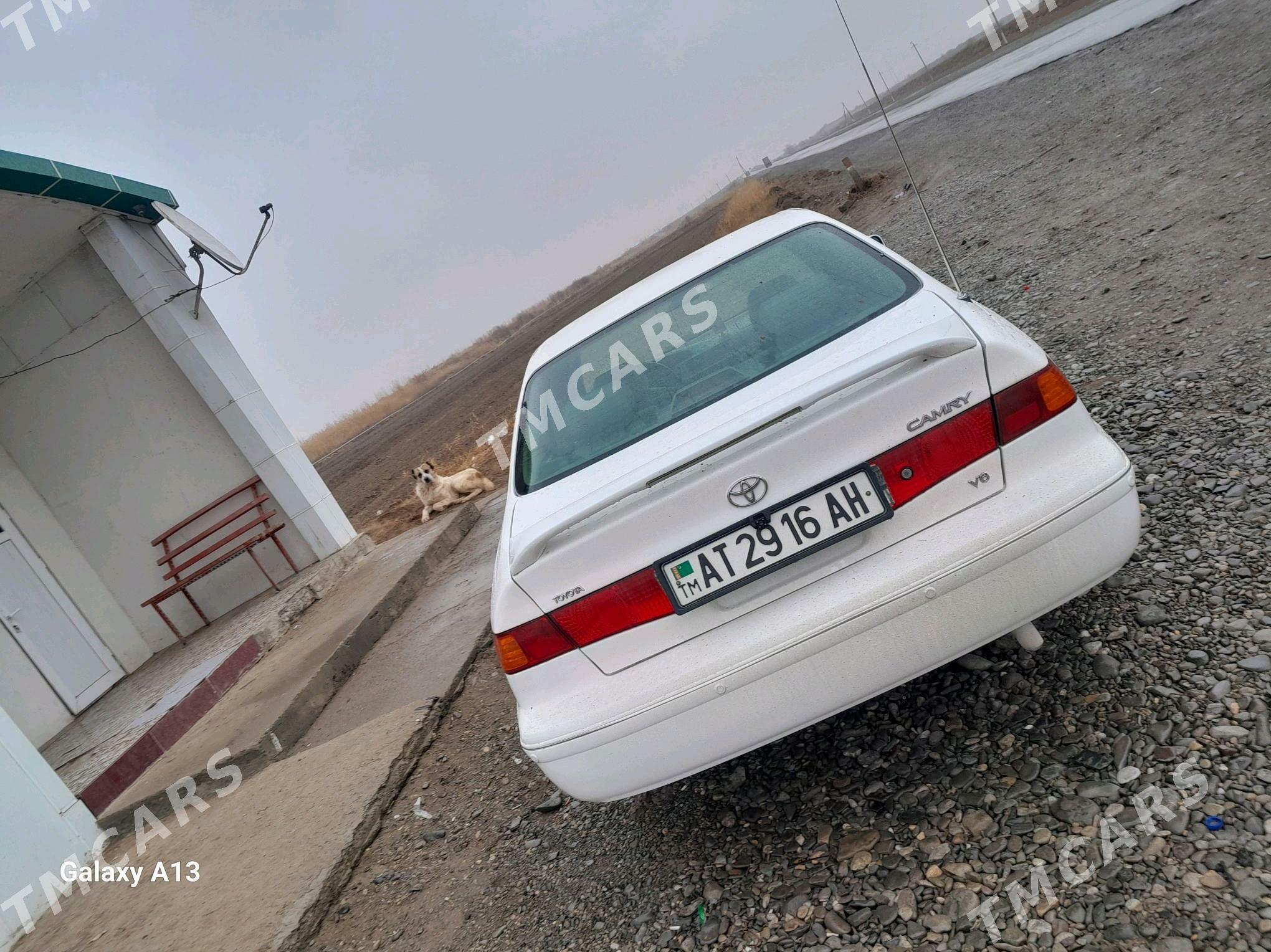 Toyota Camry 1998 - 137 000 TMT - Серахс - img 3