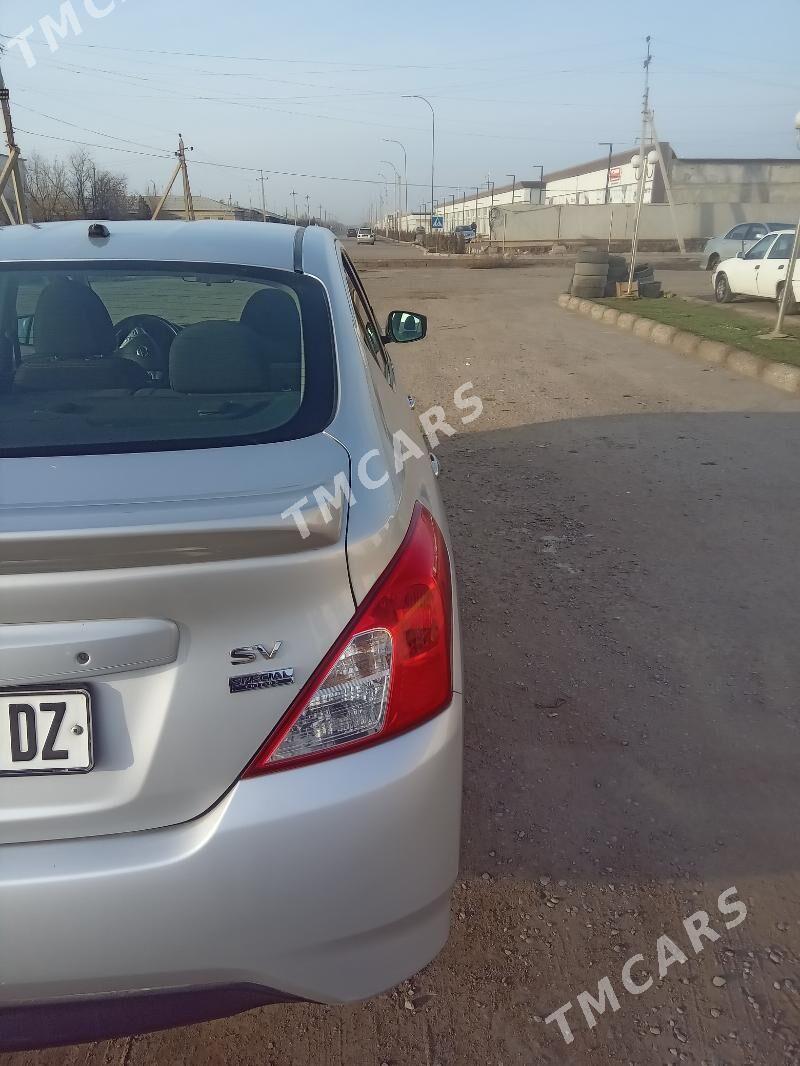 Nissan Versa 2018 - 150 000 TMT - Дашогуз - img 4