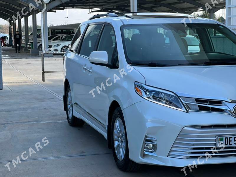 Toyota Sienna 2019 - 470 000 TMT - Aşgabat - img 6