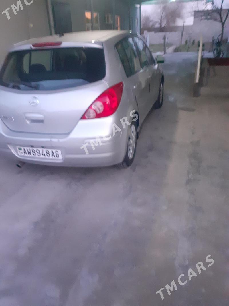 Nissan Versa 2009 - 105 000 TMT - Багир - img 3