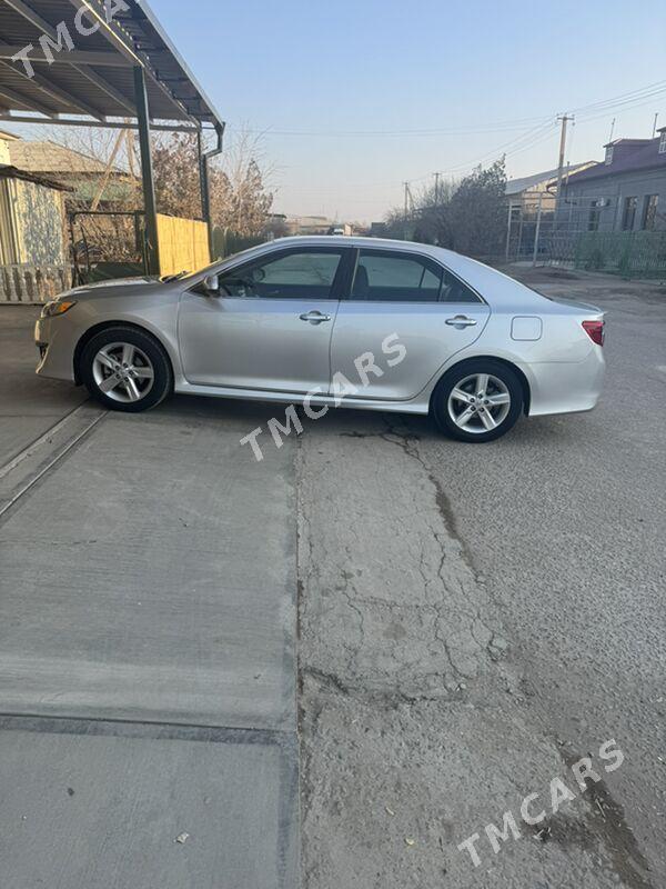 Toyota Camry 2012 - 215 000 TMT - Daşoguz - img 4