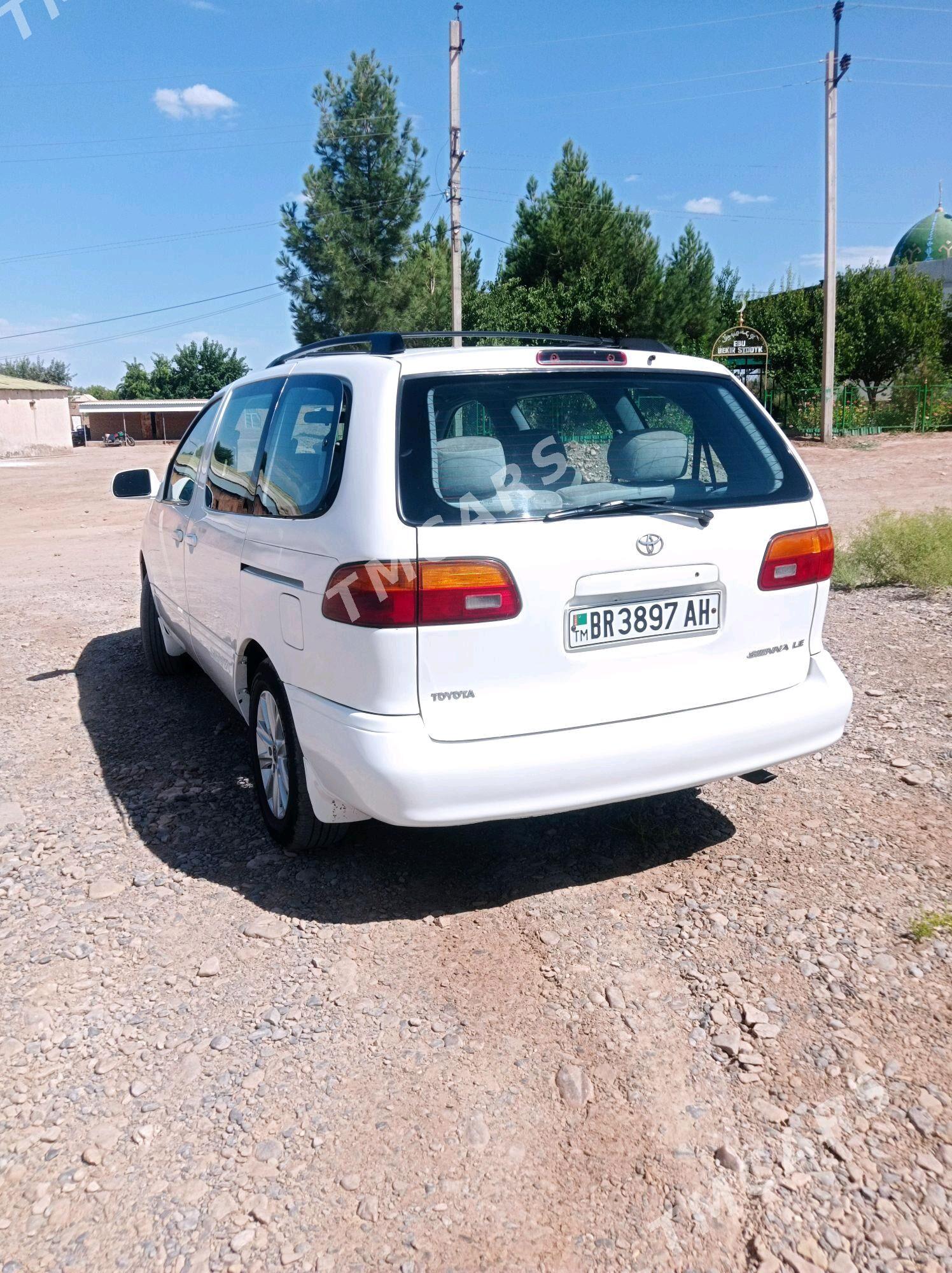 Toyota Sienna 2000 - 130 000 TMT - Babadaýhan - img 7