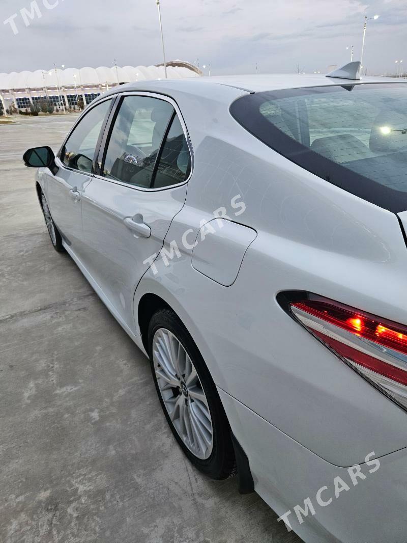 Toyota Camry 2019 - 325 000 TMT - Гёкдепе - img 4