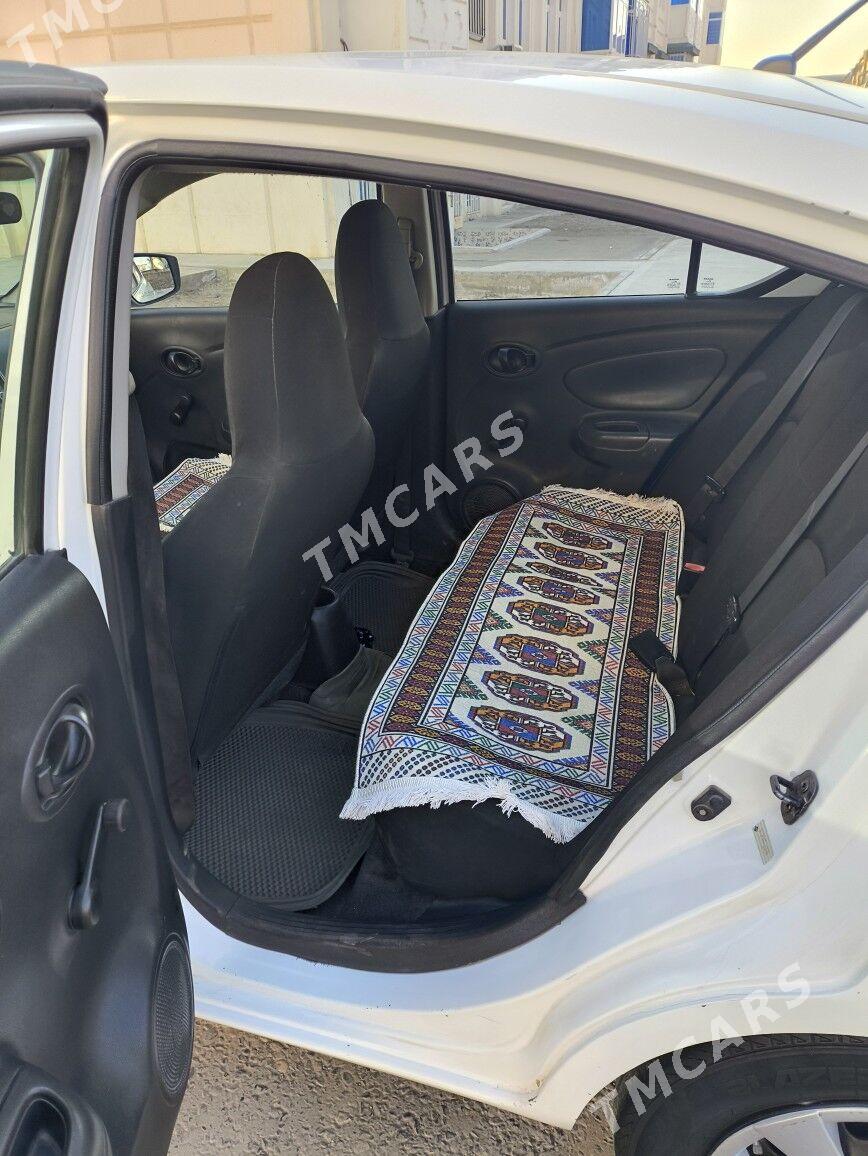 Nissan Versa 2016 - 100 000 TMT - Türkmenabat - img 3